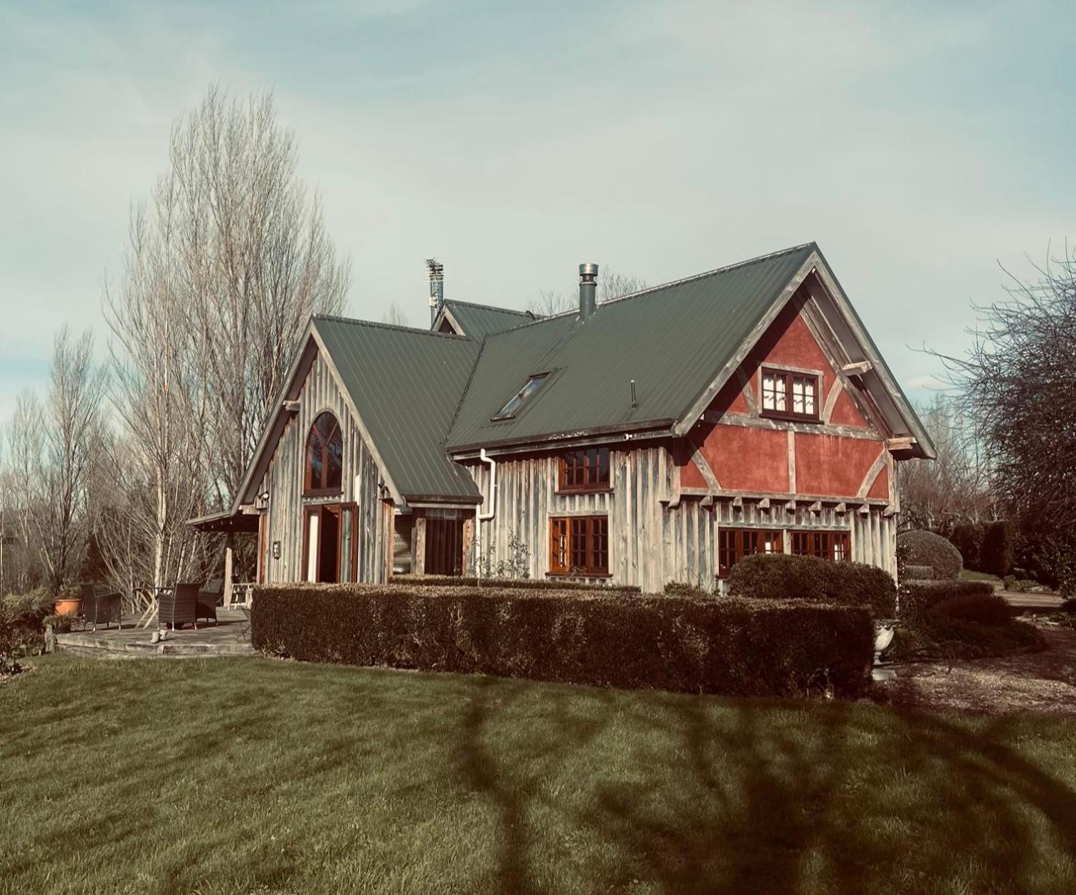 Streamside Country Manor Walton Exterior foto